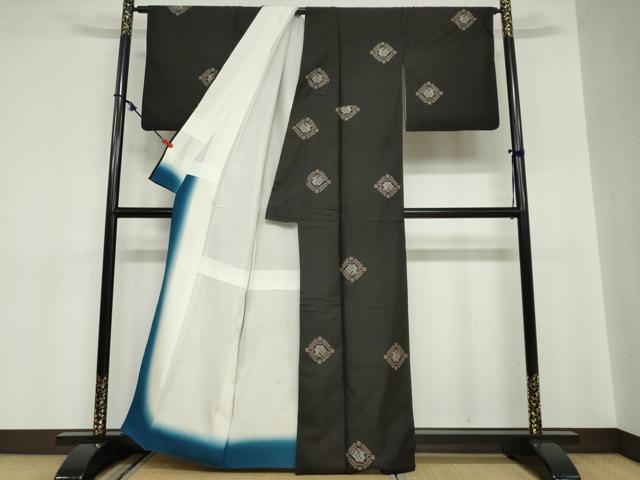 平和屋着物●本場大島紬　9マルキ　地空　有栖川文様　正絹　逸品　DABC2087ud_2