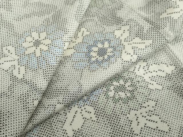 平和屋着物●本場大島紬　白大島　7マルキ　草花文　正絹　逸品　DABC2268ud