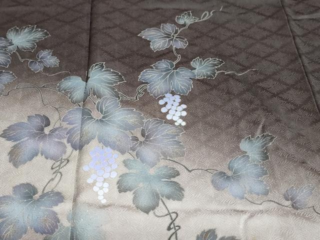 平和屋着物●訪問着　葡萄蔦の葉文　暈し染め　金彩　正絹　逸品　DABC2707ud_5