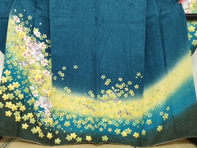 平和屋着物●豪華振袖　駒刺繍　手毬草花文　暈し染め　金彩　正絹　逸品　DABC2741ud_3