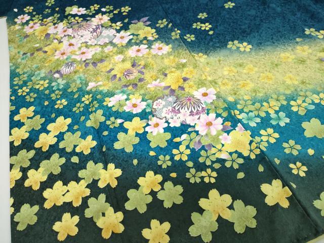 平和屋着物●豪華振袖　駒刺繍　手毬草花文　暈し染め　金彩　正絹　逸品　DABC2741ud_4
