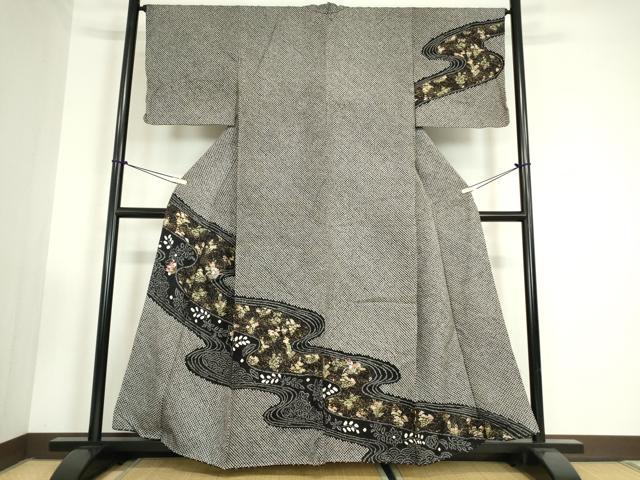 平和屋着物●訪問着　刺繍　総絞り　流水花文　黒地　金銀彩　正絹　逸品　DABC3428az 平和屋着物○訪問着 刺繍 総絞り 流水花文 黒地 金銀彩 正絹 逸品