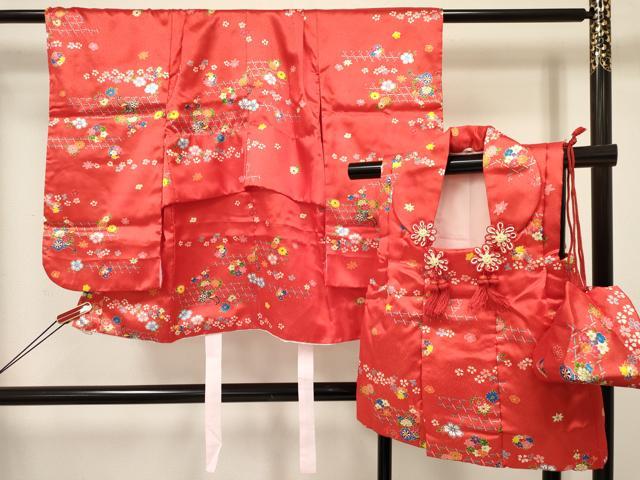 平和屋着物[]七五三 女の子 3歳 祝着 三つ身 被布・巾着セット 花車文 