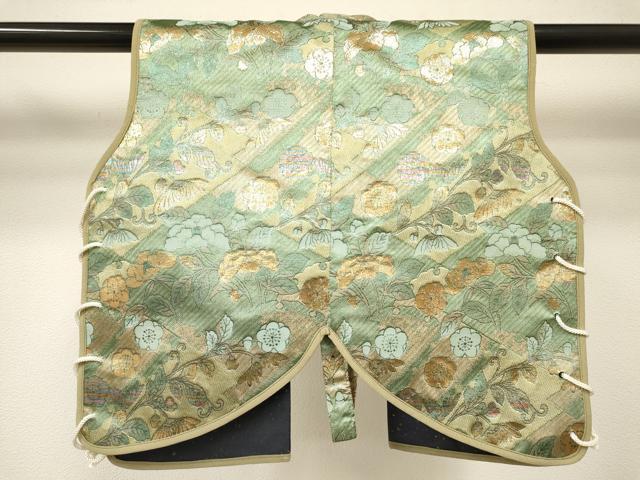 平和屋着物[]男の子　陣羽織・金襴兜セット　端午の節句　こどもの日　吉祥花文　金銀糸　DABC5144ma_2