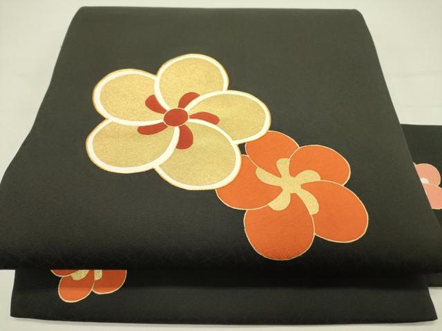 平和屋着物●塩瀬　九寸名古屋帯　駒刺繍　捻梅　黒地　金彩　正絹　逸品　未使用　DABD0131op 平和屋着物○塩瀬 九寸名古屋帯 駒刺繍 御所車花文 黒地 金彩 正絹