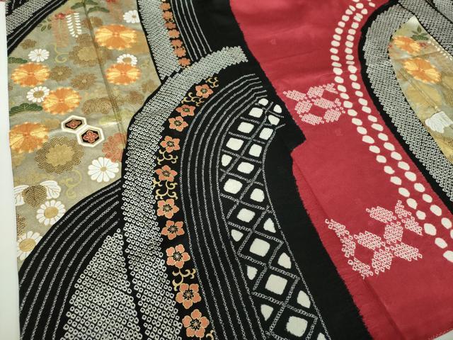 平和屋着物●豪華振袖　駒刺繍　絞り　吉祥花文　金彩　正絹　逸品　DABD1590ps_4