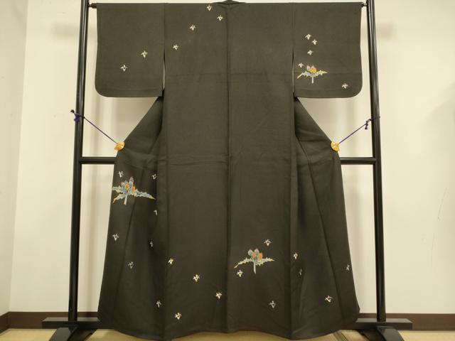 平和屋着物▽訪問着　単衣　刺繍　松ぼっくり　黒地　銀通し地　正絹　逸品　DABD6497du