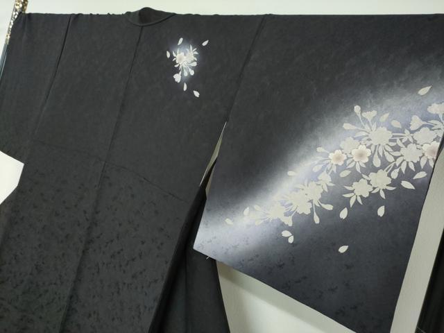 平和屋着物●訪問着　駒刺繍　舞桜文　暈し染め　正絹　逸品　DABF1260ud_2