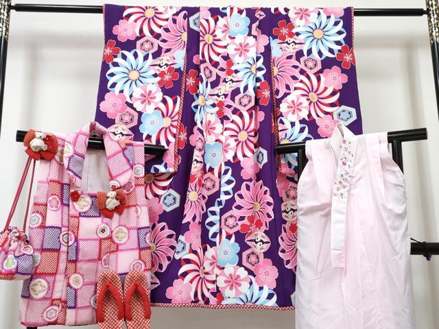 平和屋着物[]七五三　女の子　３歳　祝着　三つ身　長襦袢(単衣・半衿刺繍)・被布・小物セット　双鶴花文 金彩 洗える着物 DABG3078ma