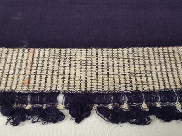 平和屋本店□極上 本場結城紬 重要無形文化財 反物 着尺 色無地 深紫色