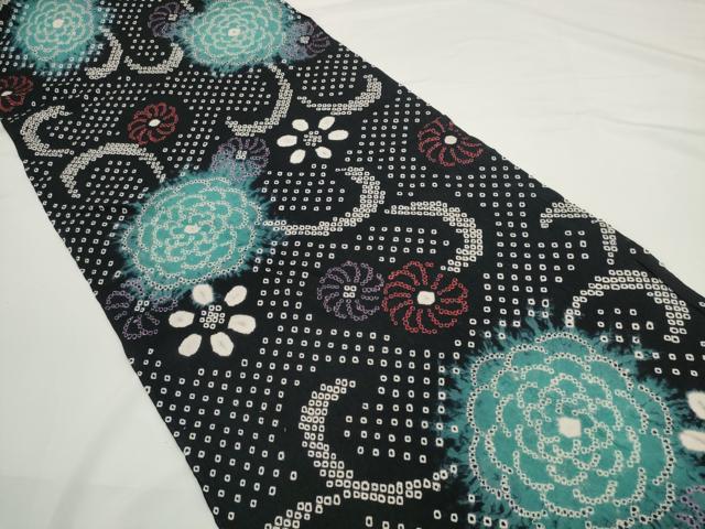 平和屋着物●極上　夏物　浴衣　有松鳴海絞り　反物　着尺　菊唐草　黒地　綿　逸品　未使用　DZAA11756kh6 平和屋着物∴極上 夏物 浴衣 有松鳴海絞り 亀甲文 綿 逸品 DZAB3254kh6