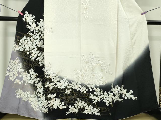 平和屋本店□極上 訪問着 駒刺繍 流水枝花文 暈し染め