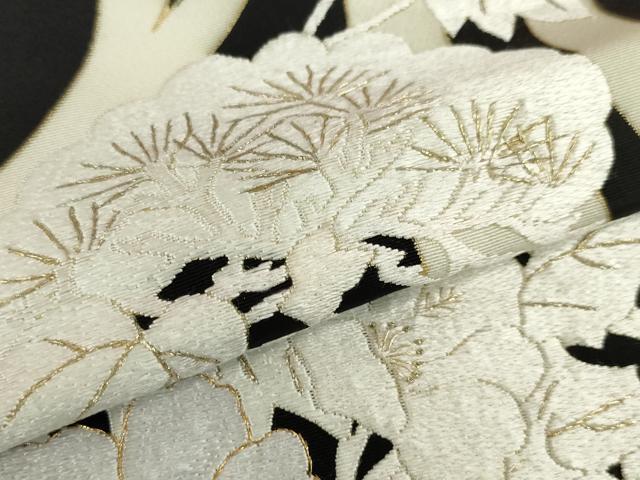 平和屋本店■極上　訪問着　手刺繍　流水吉祥花松文　黒地　金糸　逸品　DZAA3554kh5 平和屋本店□極上 訪問着 手刺繍 流水吉祥花松文 黒地 金糸 逸品