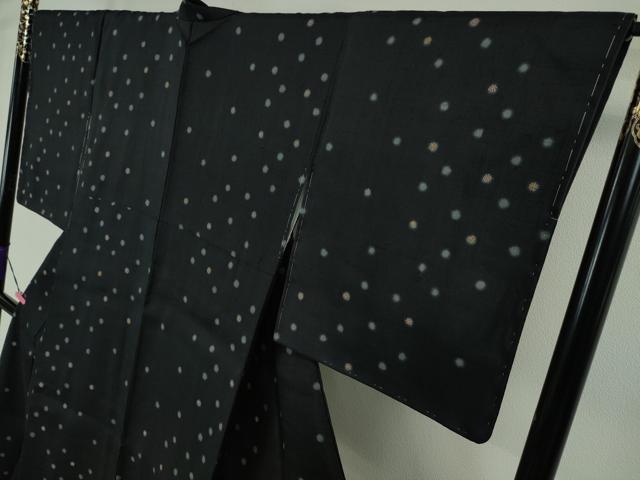 平和屋本店□極上 中国三大刺繍 相良刺繍 紬 丸文 褐返色