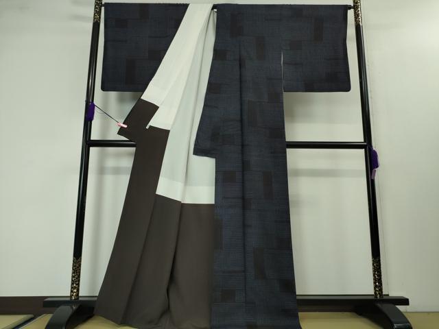 平和屋本店□極上 本場結城紬 重要無形文化財 100亀甲 幾何学文様