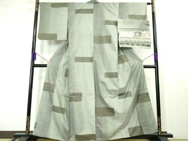 9マルキ大島紬からミディ丈のティアードワンピース