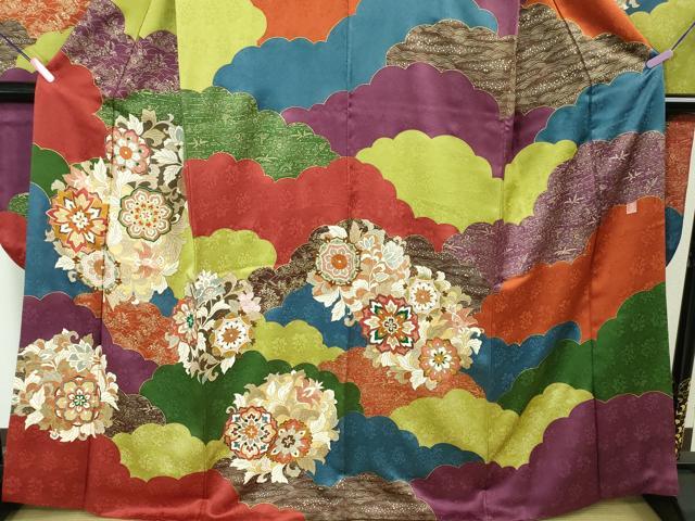 平和屋本店●極上　皇室献上作家　藤井寛　振袖　駒刺繍　雲取り花唐草文　金彩　逸品　DZAA4411kh5 楽天市場】平和屋本店○極上 皇室献上作家 藤井寛 振袖 駒刺繍 雲取り
