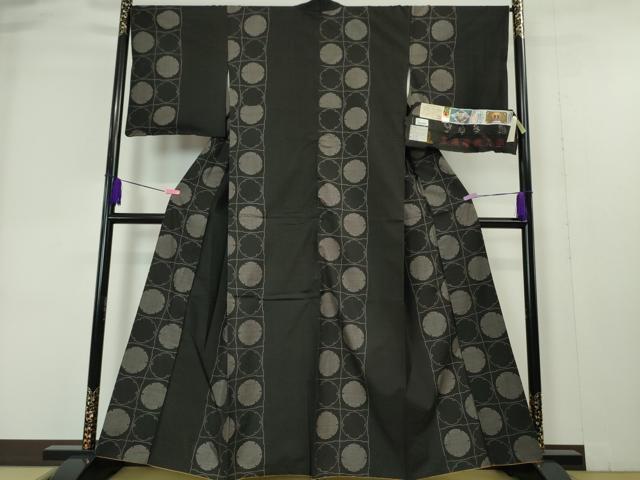 平和屋本店■極上　本場大島紬　9マルキ　古代染色純泥染　前田紬工芸　雪輪　上代58万　証紙付き　逸品　DZAA4442kh5