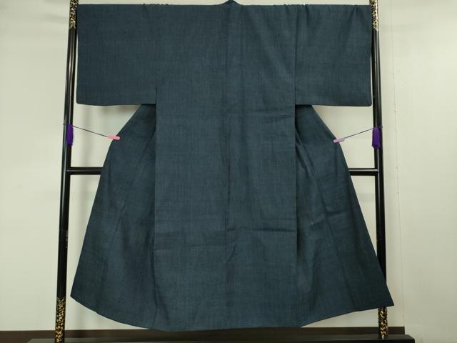 平和屋本店□極上 男性 本場結城紬 重要無形文化財 アンサンブル 色無地 黒