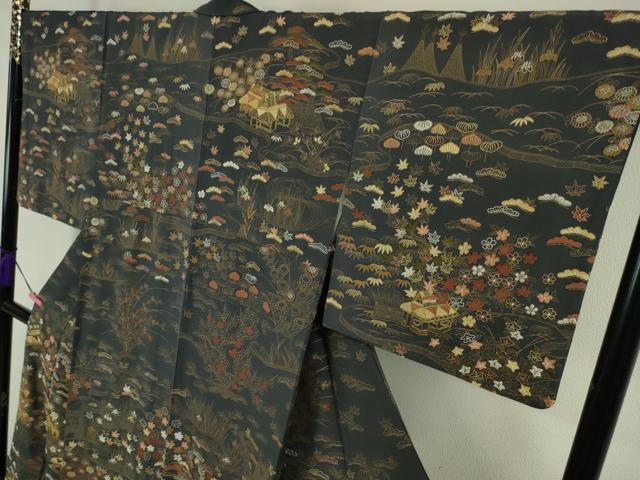 平和屋本店■極上　中国三大刺繍　相良刺繍　訪問着　渡橋風景花文　青褐色地　金糸　鬼しぼ縮緬　逸品　DZAA5208kh5 平和屋本店□極上 中国三大刺繍 相良刺繍 訪問着 渡橋風景花文 青褐色