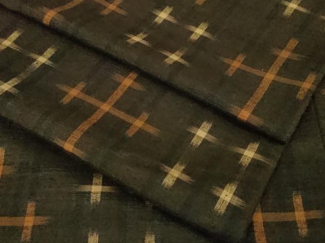 平和屋本店■極上　国指定重要無形文化財　本場久米島紬　手織　逸品　DZAA6025kh5