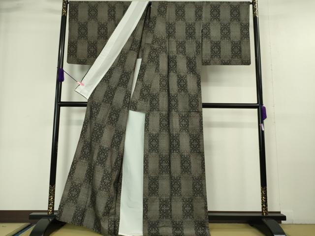 平和屋本店□極上 本場大島紬 単衣 9マルキ 七宝市松文 逸品 DZAA6378kh5