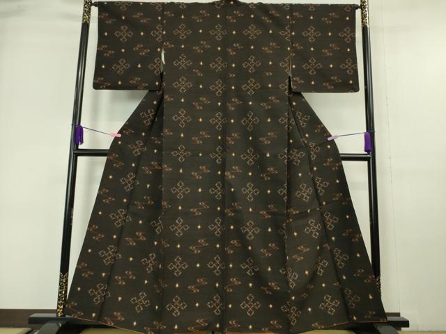 平和屋本店□極上 国指定重要無形文化財 本場久米島紬 山藤