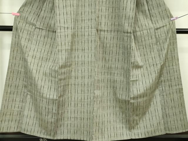 平和屋本店□極上 本場結城紬 重要無形文化財 単衣 間道 小