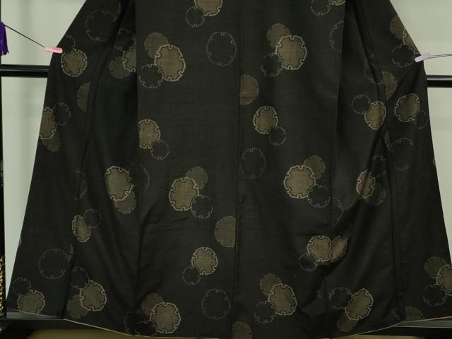 平和屋着物■極上　小千谷紬　徳右エ門　泥かすり　雪輪重ね　黒地　証紙付き　逸品　DZAA7130kh5 平和屋着物□極上 小千谷紬 徳右エ門 泥かすり 雪輪重ね 黒地