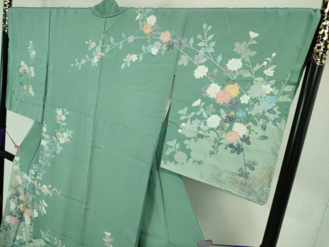 平和屋着物■極上　訪問着　友禅　作家物　芳翠　たたき染め　枝菊　青竹色地　逸品　DZAA7278kh5 平和屋着物□極上 訪問着 友禅 作家物 芳翠 たたき染め 枝菊