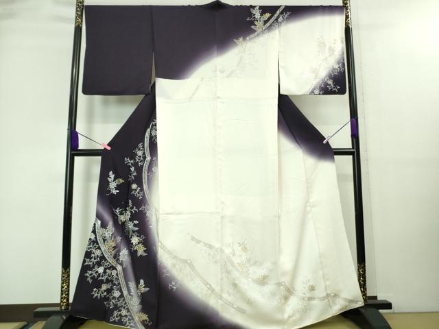 レア！逸品＊総刺繍White楽器唐草文・金銀糸訪問着BLACK 楽天市場】訪問着レンタルt950 薄グレー黒 ぼかし 刺繍唐百合 正絹