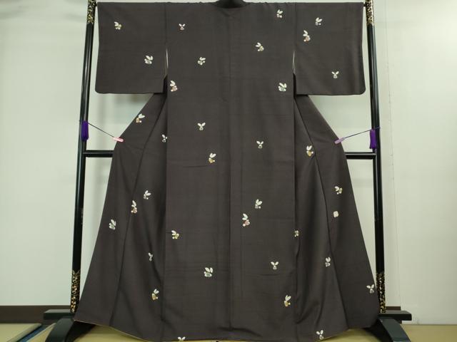 平和屋着物■極上　十日町 名門青柳謹製　赤城紬　草木染　絞り　兎　うさぎ　似せ紫色地　逸品　DZAA8101kh5 平和屋着物□極上 十日町 名門青柳謹製 赤城紬 草木染 絞り 兎 うさぎ 似せ