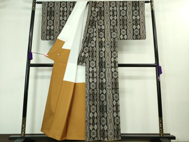 平和屋着物○極上 本場大島紬 割込絣 花間道 ほていや扱い 逸品