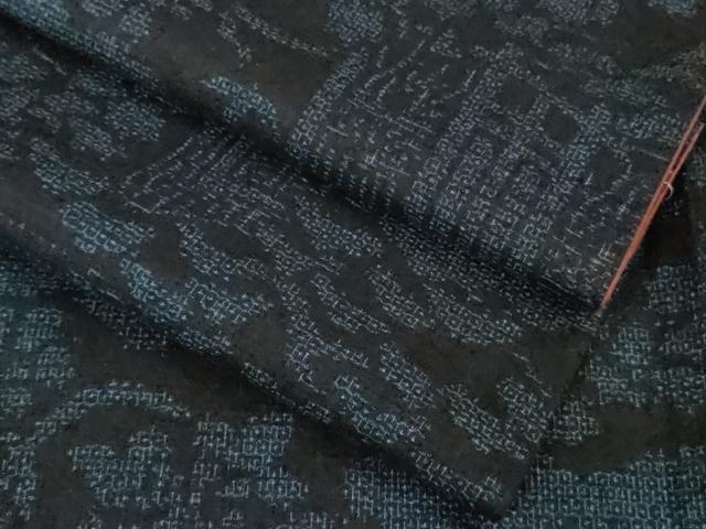 平和屋着物■極上　本場結城紬　重要無形文化財　100亀甲　風景花文　濃紺地　逸品　DZAA8147kh5