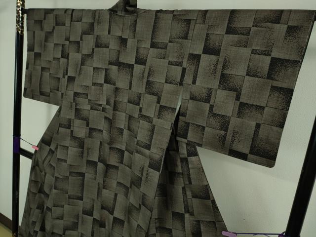 平和屋着物■極上　本場大島紬　9マルキ　色紙重ね　ますいわ屋扱い　逸品　未使用　DZAA8155kh5 平和屋着物□極上 本場大島紬 9マルキ 色紙重ね ますいわ屋扱い 逸品