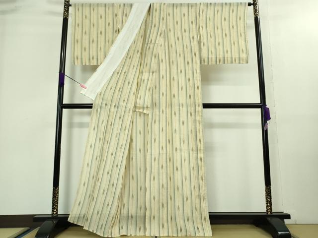 平和屋本店■極上　夏物　青山八木　本場小千谷ちぢみ　麻　矢羽間道　たとう紙付き　逸品　DZAA8202kh5 平和屋着物□極上 男性 夏物 本場小千谷ちぢみ 麻 色無地 薄花色 証紙