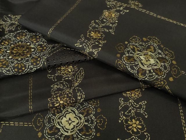 平和屋本店■極上　中国三大刺繍　スワトウ刺繍　汕頭刺繍　刺し子　総刺繍　本場大島紬　正倉院花唐草文　黒紅色地　逸品　DZAA8400kh5