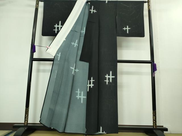平和屋着物■極上　夏物　世界的人形師　辻村寿三郎　ジュサブロー　小紋　絽縮緬　絣柄　濃紺地　逸品　DZAA8438kh5_1