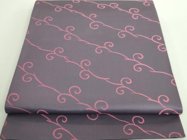 平和屋着物■極上　世界的人形師　辻村寿三郎　ジュサブロー　六通柄袋帯　唐草文　紅消鼠色地　逸品　DZAA9009kh5