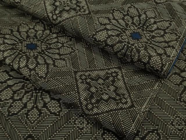 平和屋着物■希少　本場大島紬　龍郷絣　逸品　未使用　DZAA9098kh5