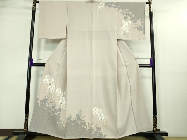 平和屋着物■極上　訪問着　作家・松居応太　駒刺繍　胡蝶蘭　灰桜色地　金彩　逸品　未使用　DZAA9118kh5
