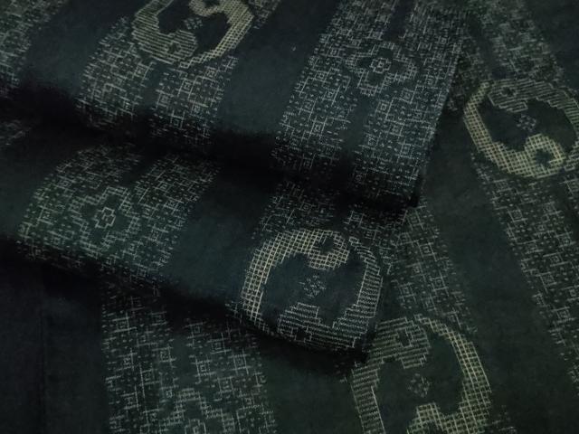 平和屋着物■極上　夏物　重要無形文化財　本場宮古上布　苧麻　勾玉　逸品　DZAA9594kh5