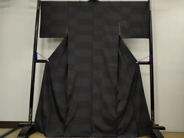 平和屋着物■極上　お召　市松花文　黒×深紫色　逸品　DZAA9678kh5