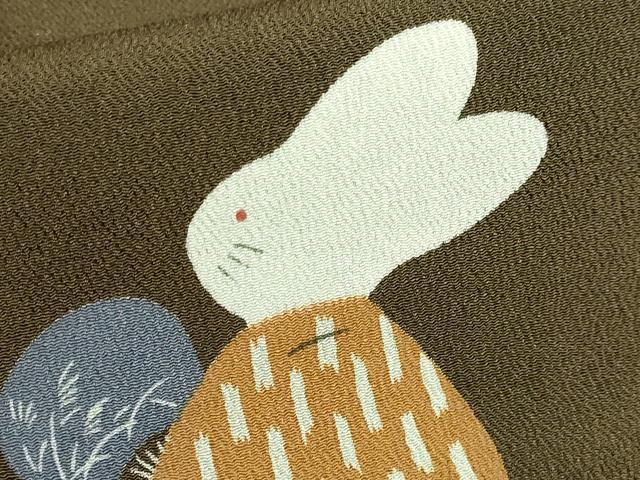平和屋着物■極上　九寸名古屋帯　兎　お月見　憲法黒茶色地　鬼しぼ縮緬　逸品　DZAB0295kh5 平和屋着物□極上 九寸名古屋帯 兎 お月見 憲法黒茶色地 鬼しぼ縮緬
