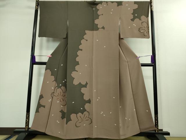 平和屋着物■極上　訪問着　桜　煤色地　金彩　ゑり善扱い　たとう紙付き　逸品　DZAB0342kh5