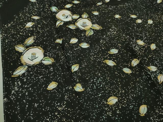 平和屋本店□極上 北大路魯山人 銀座もとじ 訪問着 椿 たたき染め 黒地