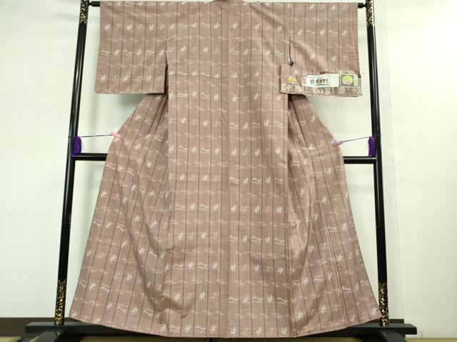 平和屋着物■極上　本場琉球絣　手おり　お城誠光作　薄柿色地　証紙付き　逸品　未使用　DZAB1346kh5 平和屋着物□極上 本場琉球絣 手おり お城誠光作 薄柿色