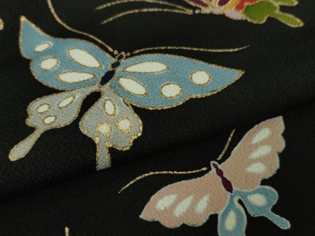 平和屋本店■極上　訪問着　舞蝶文　黒地　金彩　鬼しぼ縮緬　高島屋扱い　逸品　DZAB1362kh5 平和屋本店□極上 訪問着 舞蝶文 黒地 金彩 鬼しぼ縮緬 高島屋