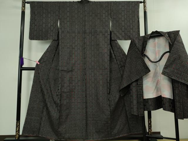 平和屋着物■希少　本場大島紬　龍郷絣　秋名バラ　アンサンブル　羽織セット　逸品　未使用　DZAB1658kh5