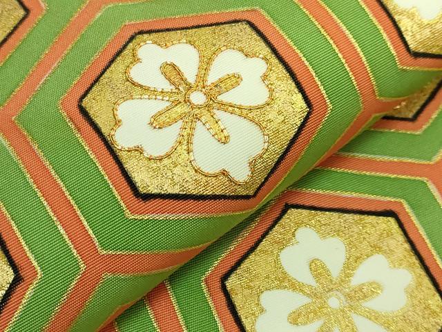 平和屋着物●極上　塩瀬　九寸名古屋帯　駒刺繍　亀甲花菱文　黒地　金彩　逸品　DZAB1821kh6_2
